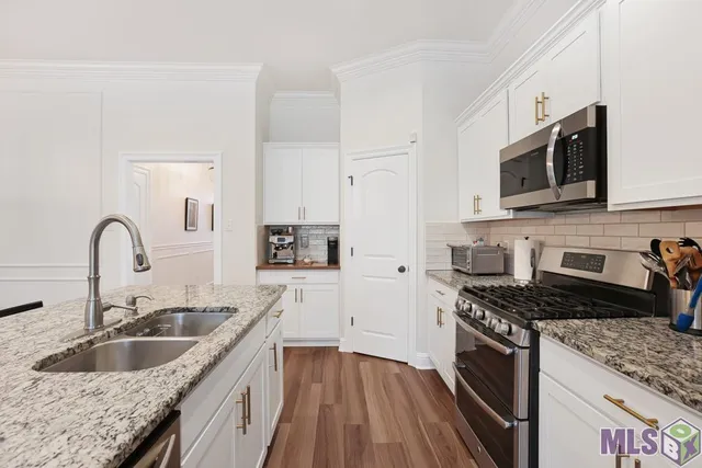 $2,300 | 2429 Bald Cypress Drive, Baton Rouge, LA 70816