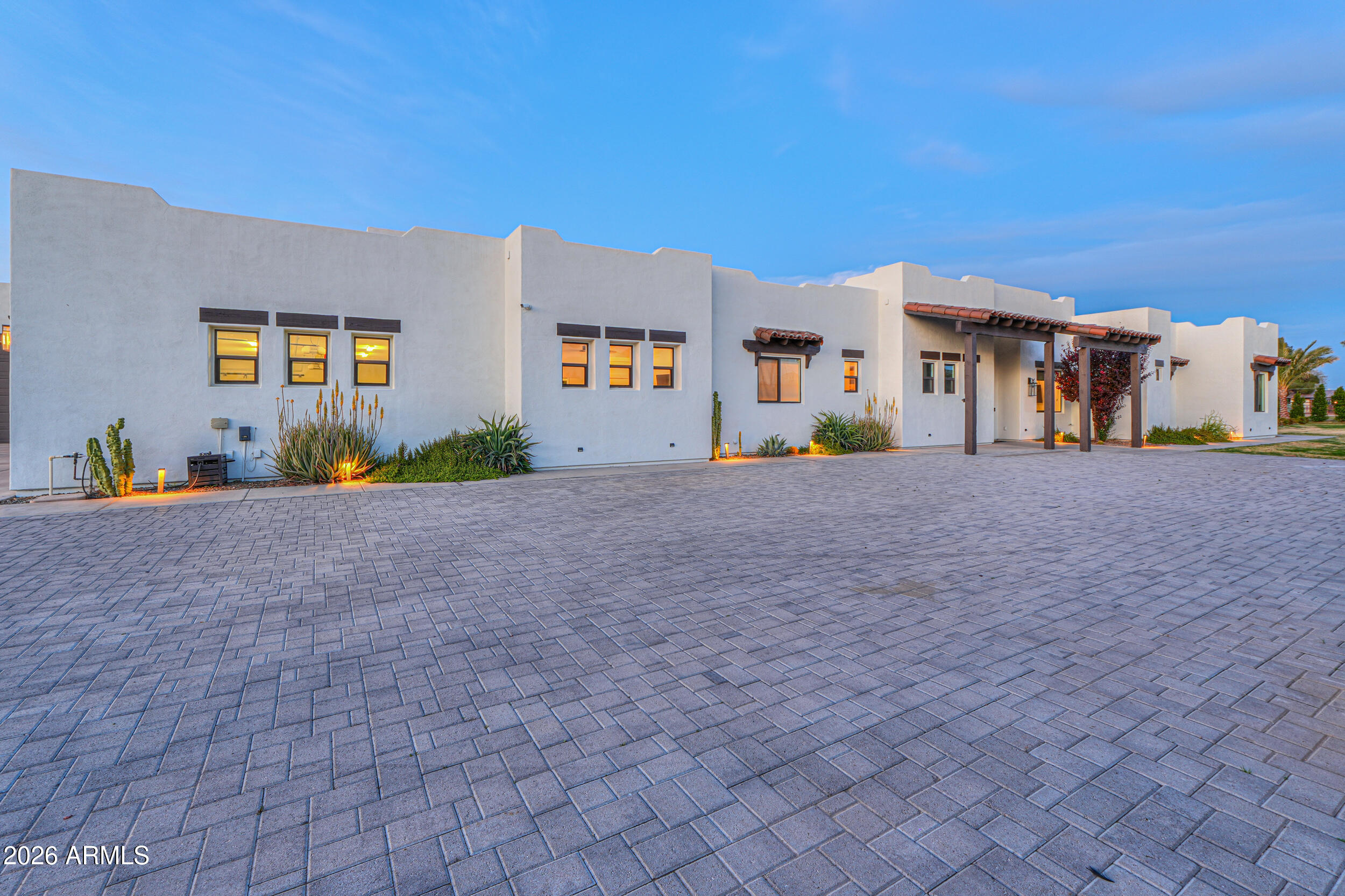 21837 South 156th Street Gilbert, AZ 85298 - Photo 5 of 111 04