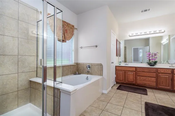 $475,000 | 4924 Marsh Harrier Avenue, Grand Prairie, TX 75052