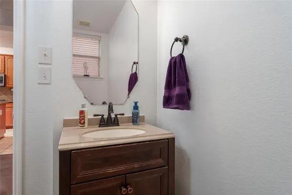 $475,000 | 4924 Marsh Harrier Avenue, Grand Prairie, TX 75052