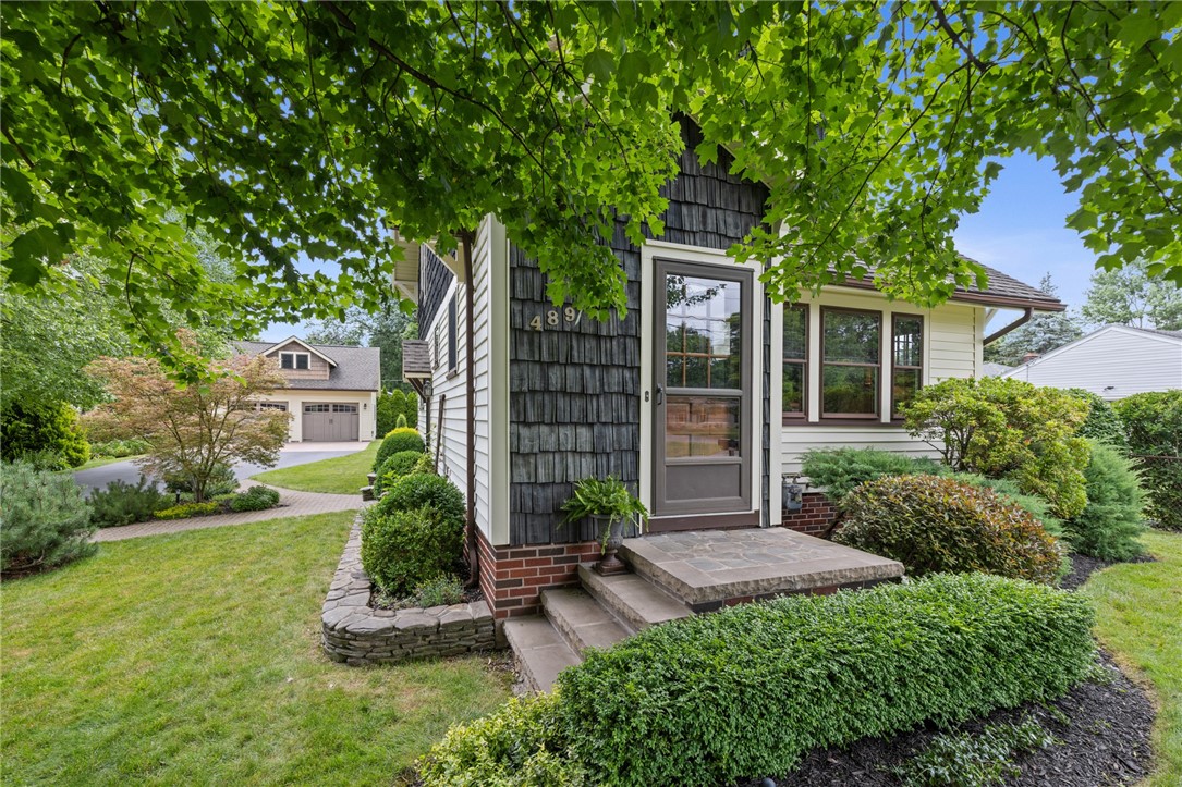 489 Helendale Road Irondequoit, NY 14609 - Photo 5 of 50