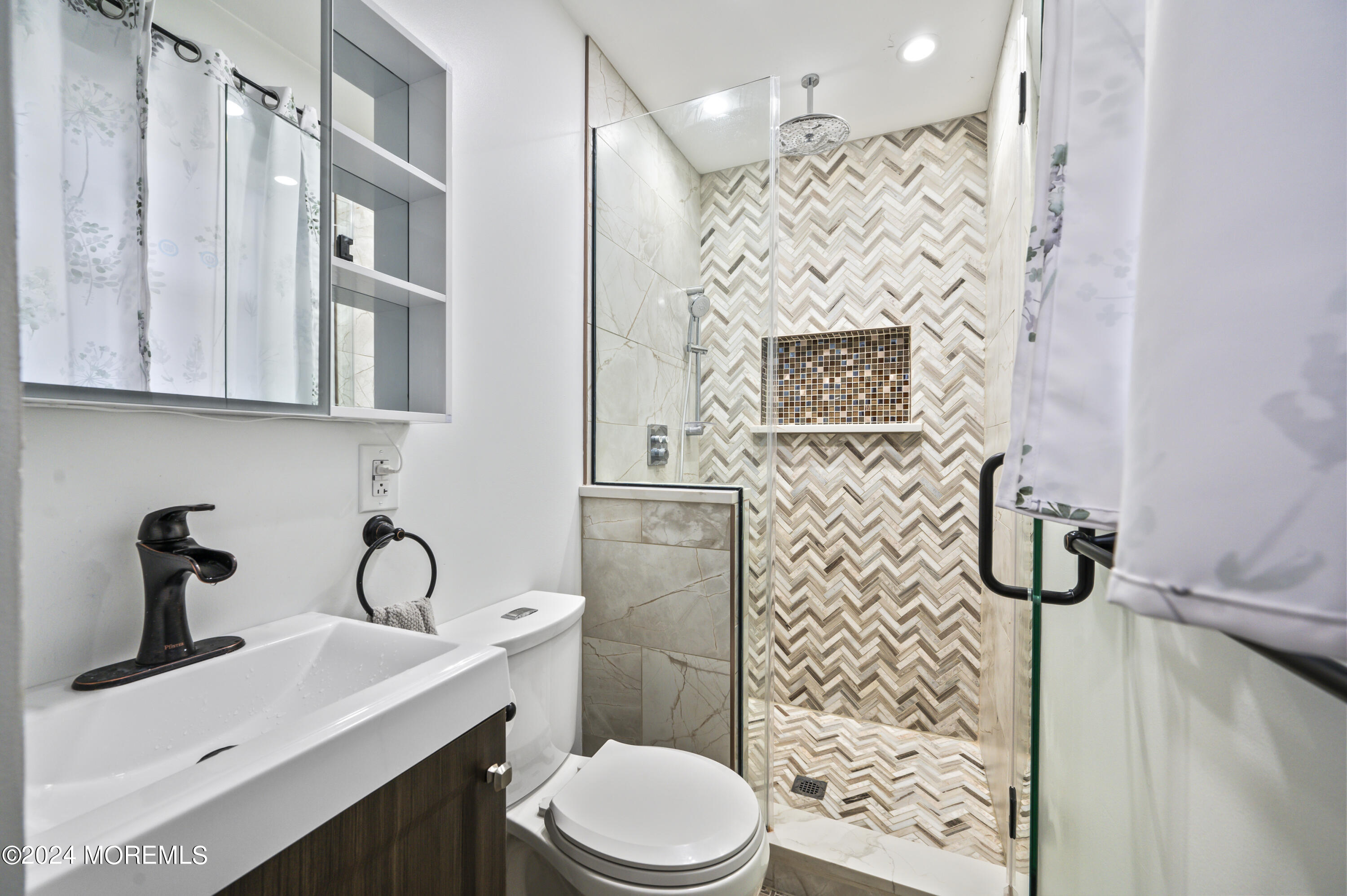 201 Hollowbrook Drive Ewing, NJ 08638 - Photo 23 of 44 a bathroom with a sink toilet and shower