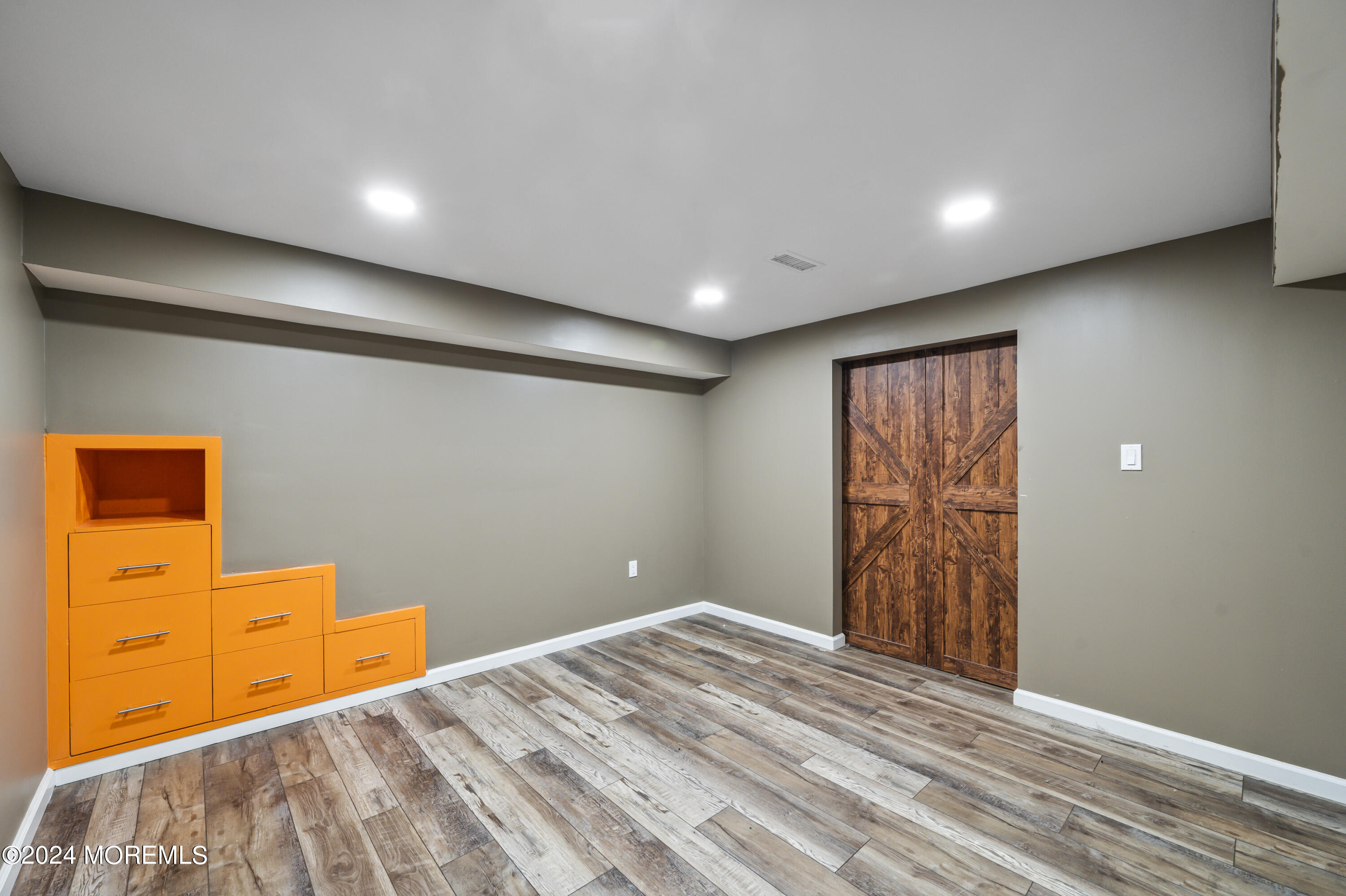 201 Hollowbrook Drive Ewing, NJ 08638 - Photo 35 of 44