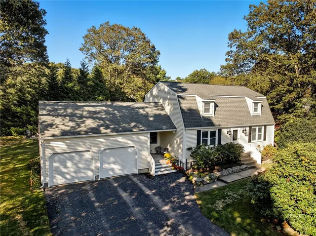 $739,000 | 39 Secluded Drive, South Kingstown, RI 02879