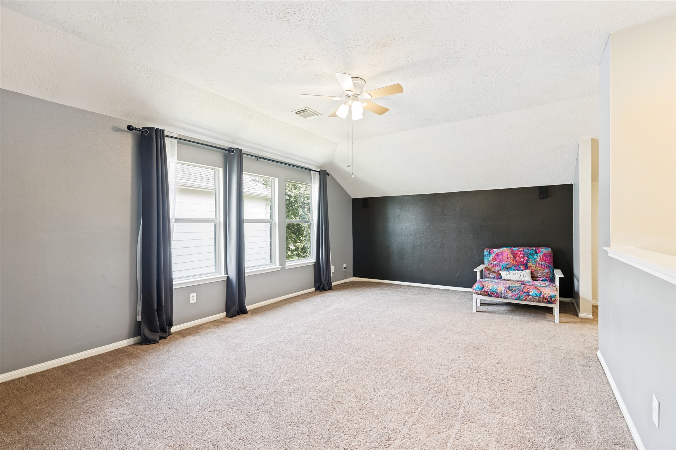 9318 Filaree Ridge Lane Houston, TX 77089 - Photo 9 of 25 Gallery Image 9