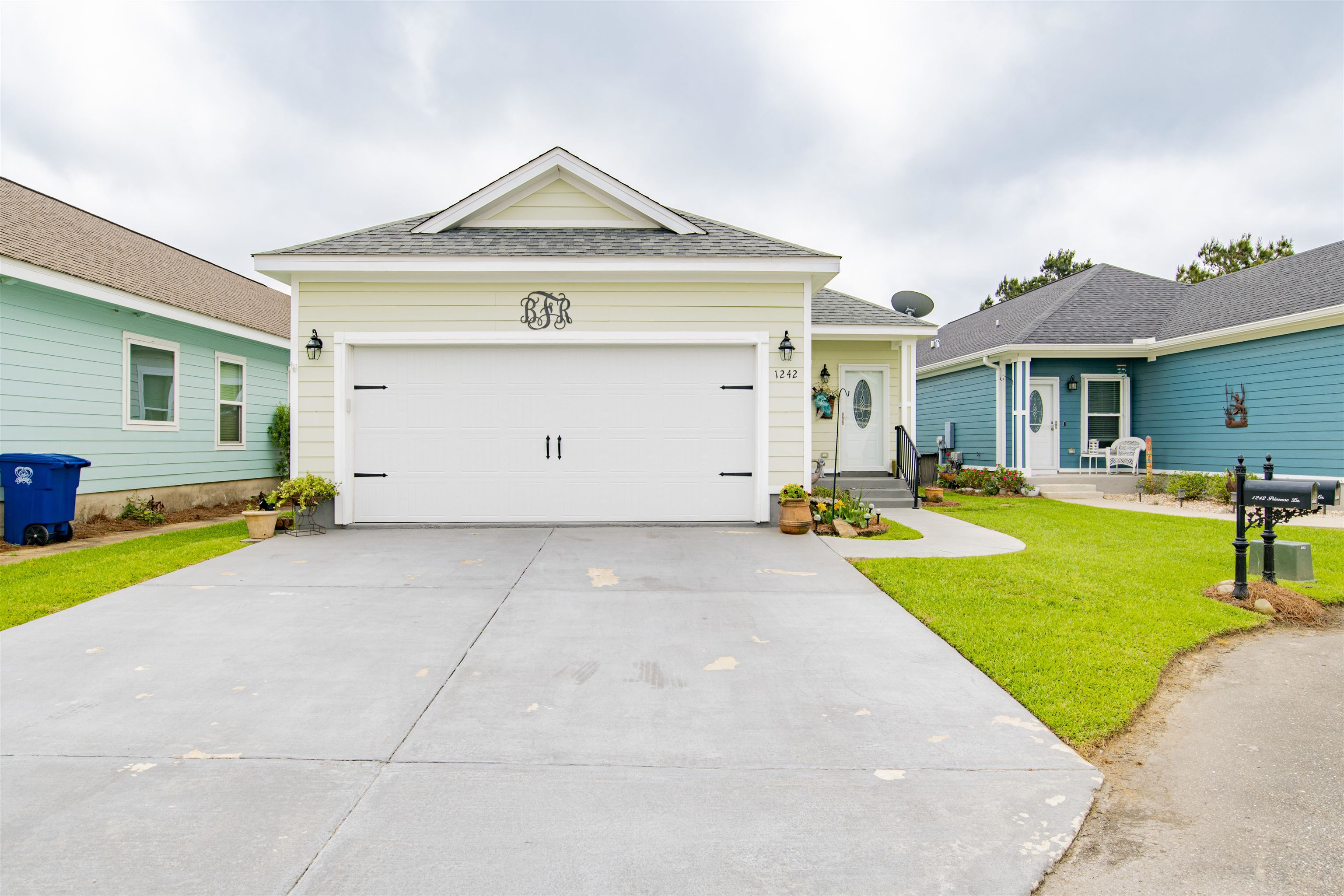 1242 Primrose Lane Foley, AL 36535 - Photo 7 of 27