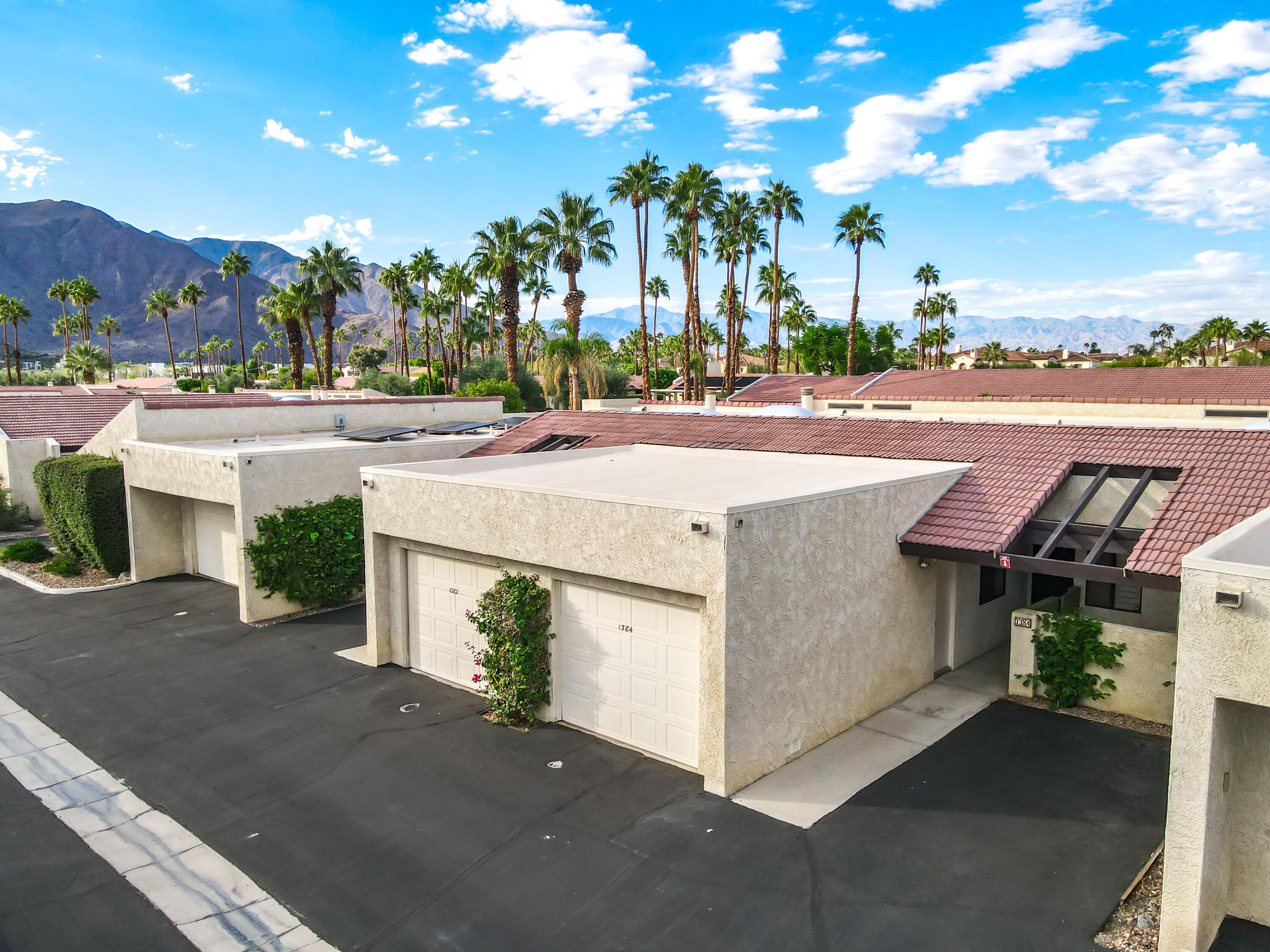 1384 East Andreas Road Palm Springs, CA 92262 - Photo 34 of 46 a view of a street with houses