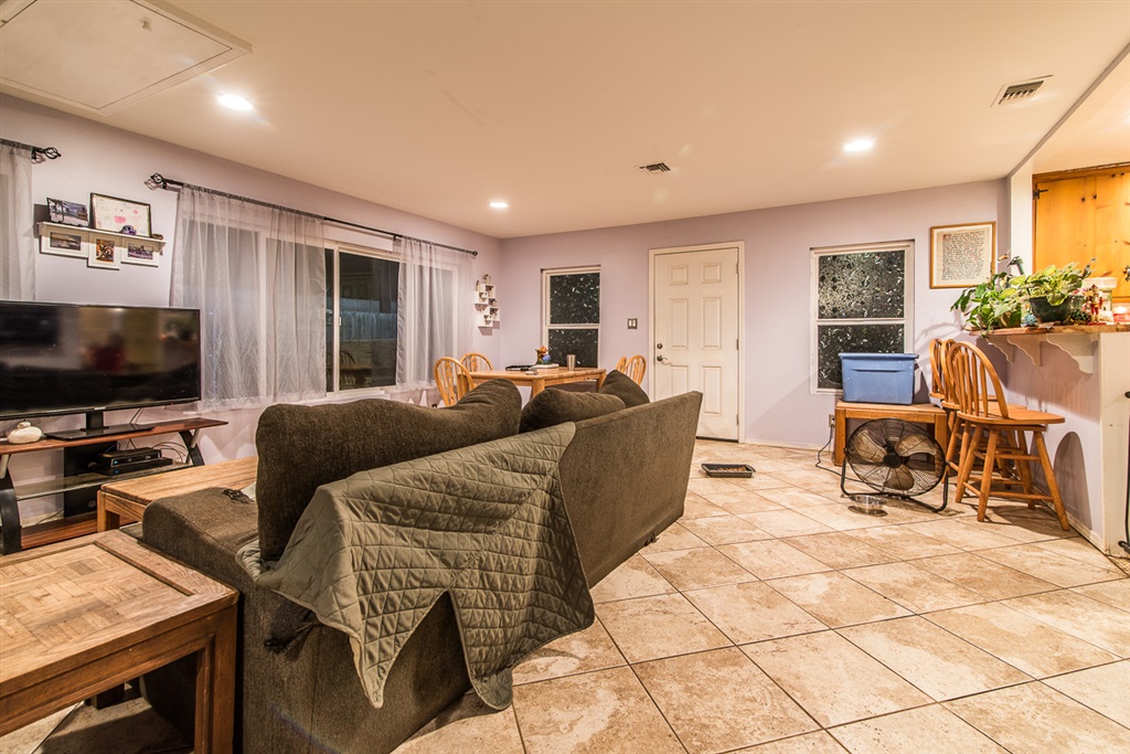 900 Adele Street El Cajon, CA 92021 - Photo 4 of 12