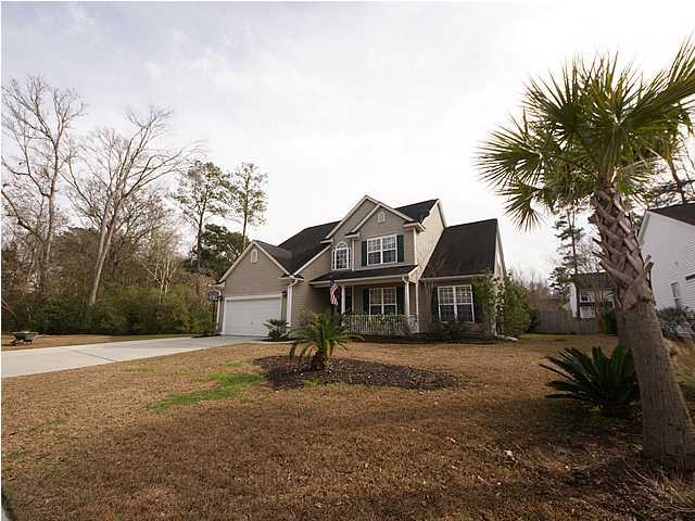 133 Oakbluff Road Summerville, SC 29485 - Photo 1 of 4 Primary Photo