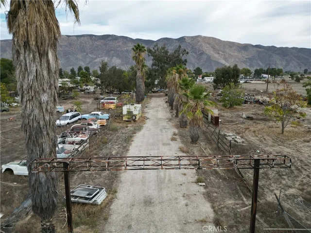 a view of a city street view