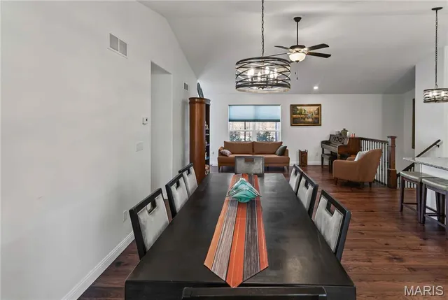 $415,000 | 25714 Walnut Creek Drive, Dow, IL 62022