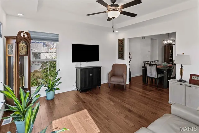 $415,000 | 25714 Walnut Creek Drive, Dow, IL 62022