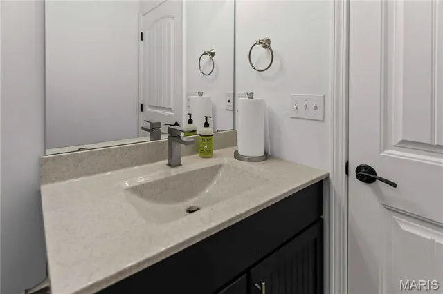 $415,000 | 25714 Walnut Creek Drive, Dow, IL 62022