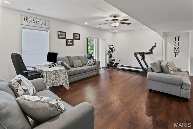 $415,000 | 25714 Walnut Creek Drive, Dow, IL 62022