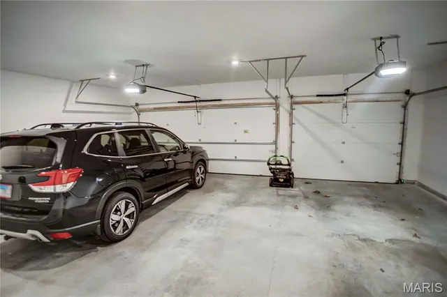 $415,000 | 25714 Walnut Creek Drive, Dow, IL 62022