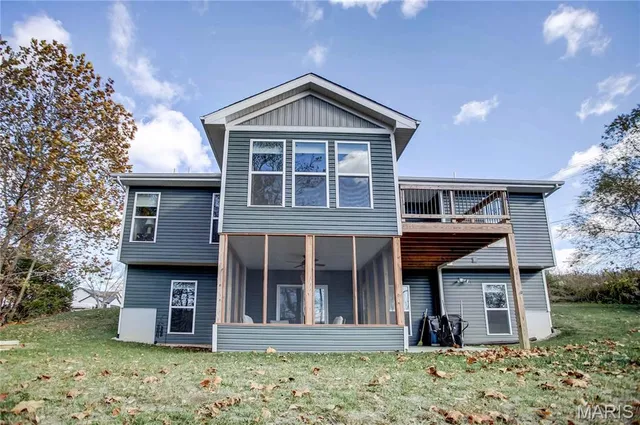 $415,000 | 25714 Walnut Creek Drive, Dow, IL 62022