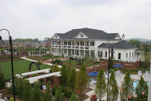 92 Pearl Street Franklin, TN 37064 - Photo 18 of 20 Be sure to visit the magnificent 15,000 sq ft Residents Center with its 37-seat theater, banquet hall, state-of-the art fitness center, art room, playroom, movement room for yoga, pilates. Many events are held here—parties, club meetings, weddings.