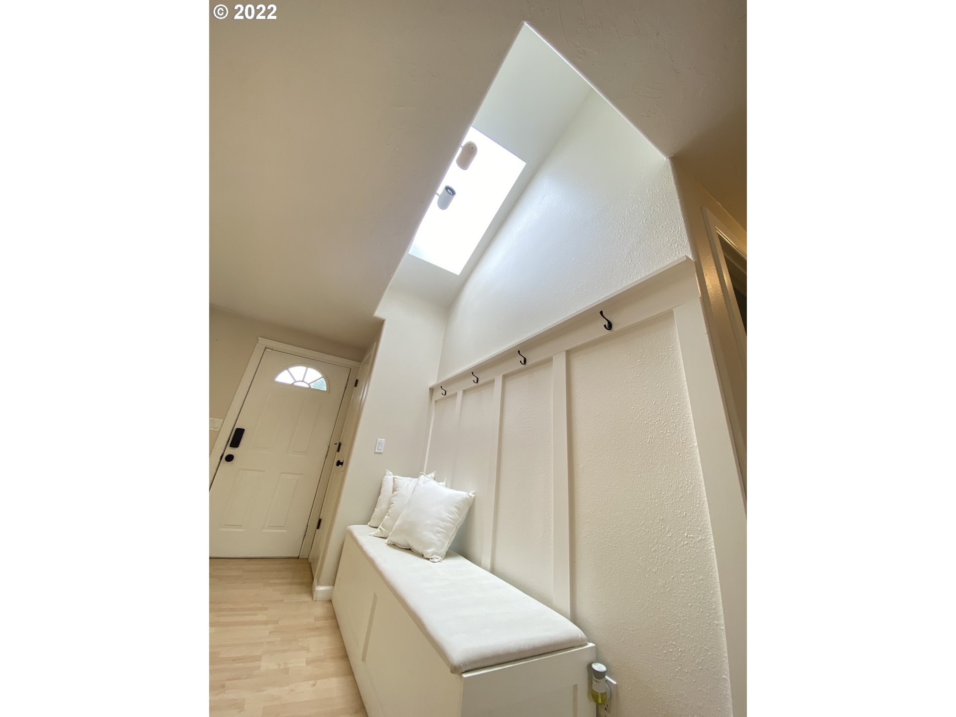 5330 B Street Springfield, OR 97478 - Photo 4 of 28 a bathroom with a toilet sink and mirror