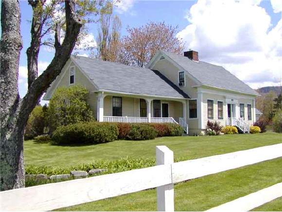 1007 Rolston Road Waitsfield, VT 05673 - Photo 1 of 9
