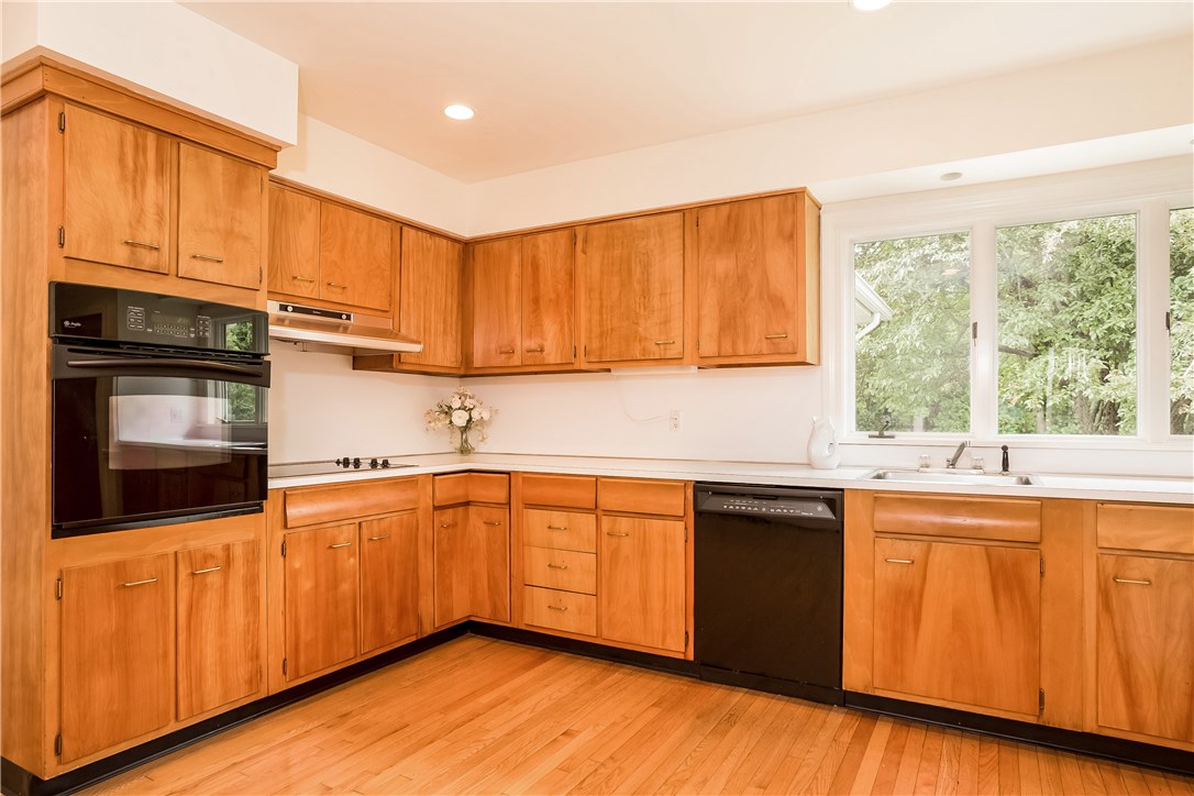 36 Chapin Road Barrington, RI 02806 - Photo 6 of 20
