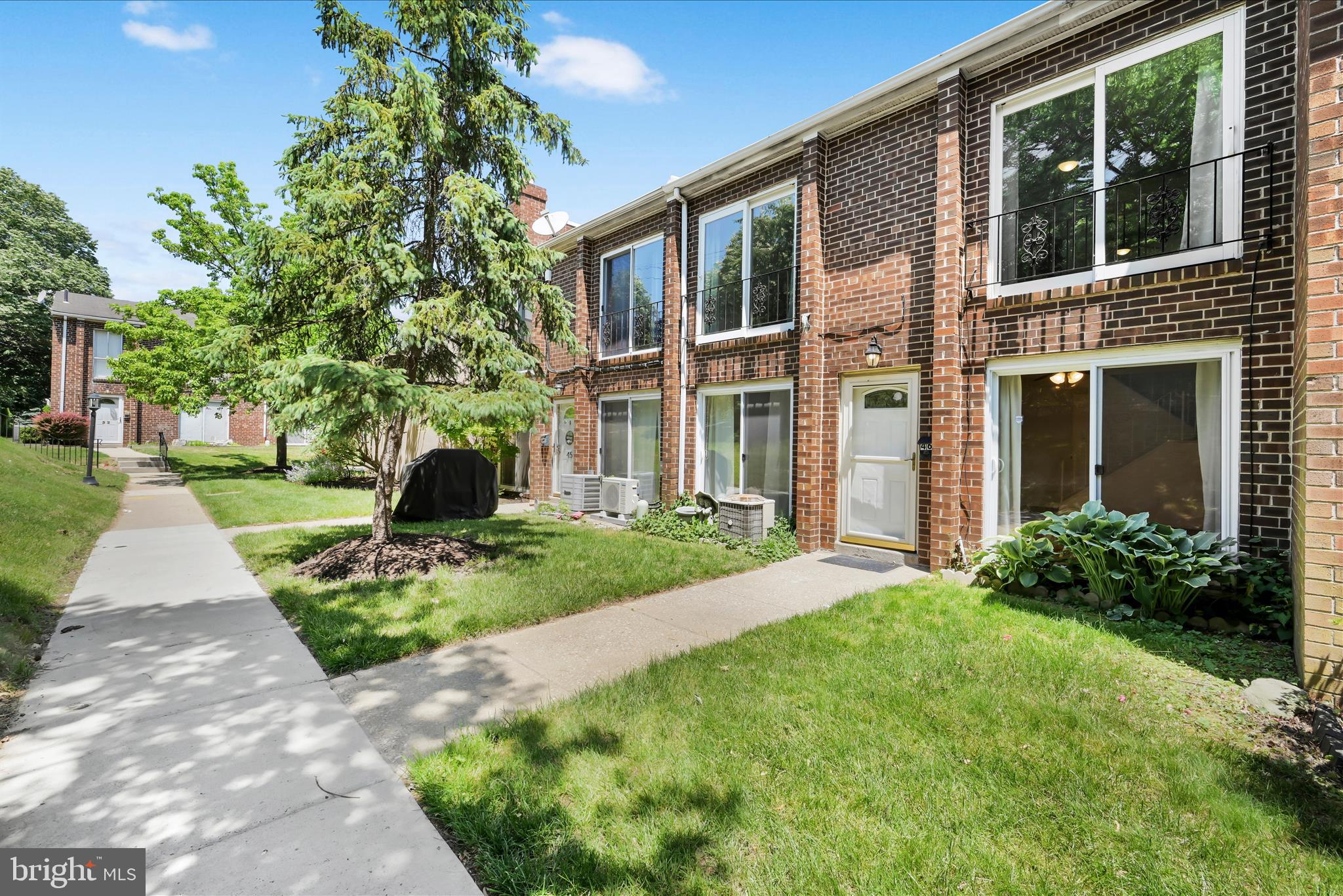 9001 Ridge Avenue, Unit 46 Philadelphia, PA 19128 - Photo 3 of 29 Exterior Front