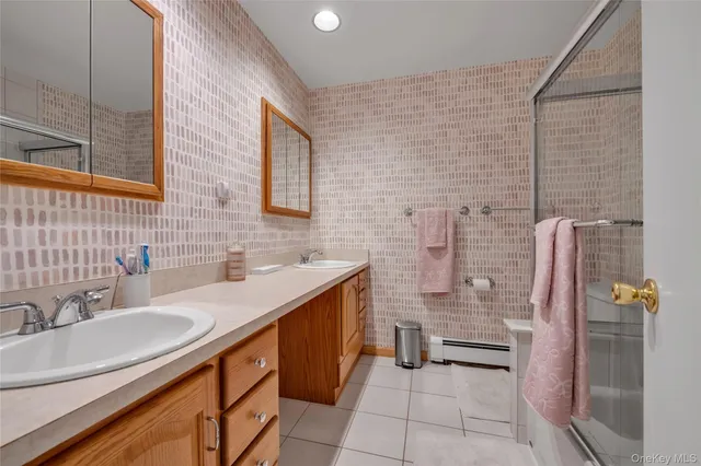 $975,000 | 26 Julia Lane, East Northport, NY 11731