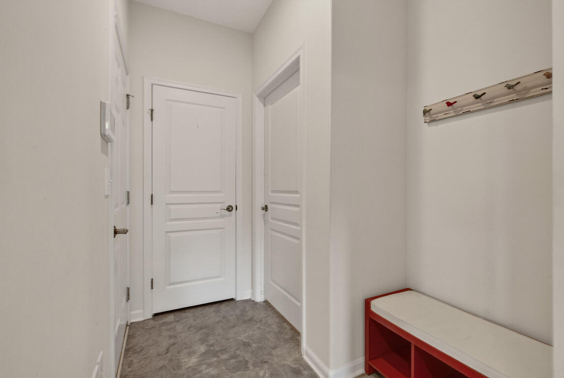 7262 Rimrock Lane Alexandria, KY 41001 - Photo 4 of 17 Mudroom