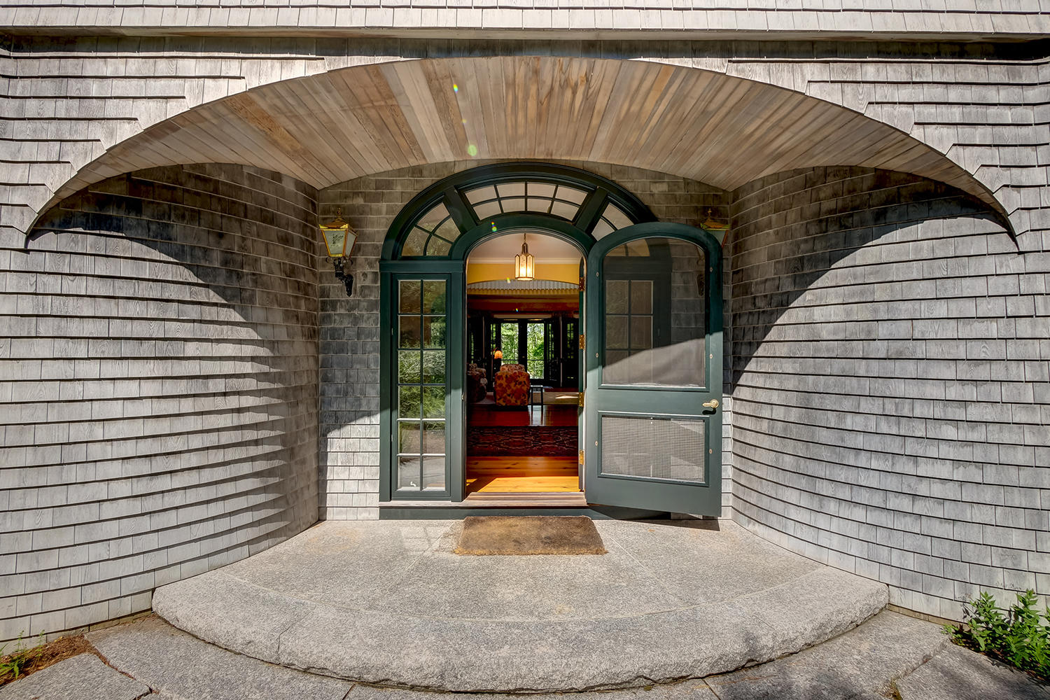 320-330 Sound Drive Mount Desert, ME 04660 - Photo 15 of 68 Entrance