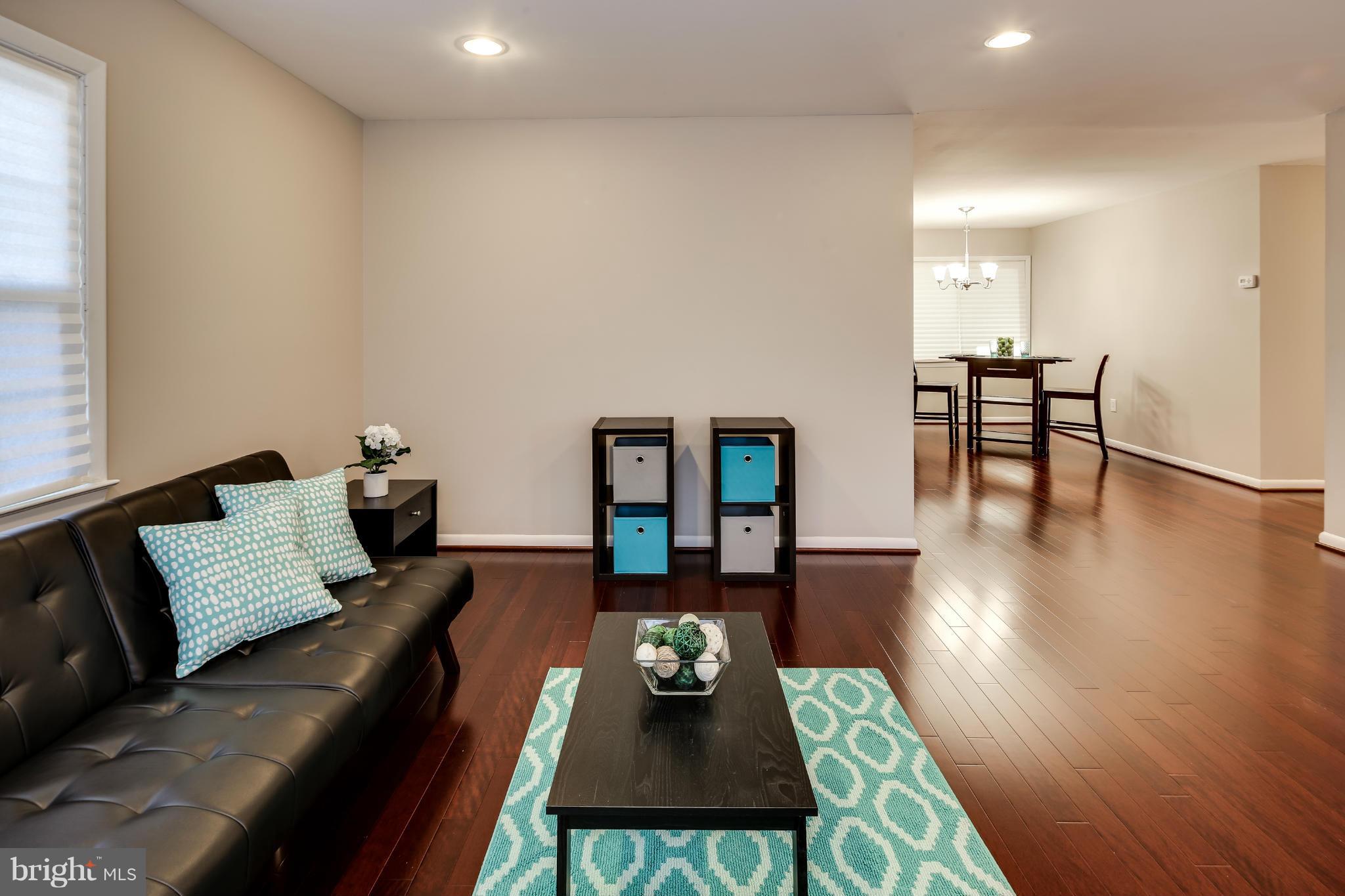 6803 Brompton Road Baltimore, MD 21207 - Photo 11 of 30 Family Room