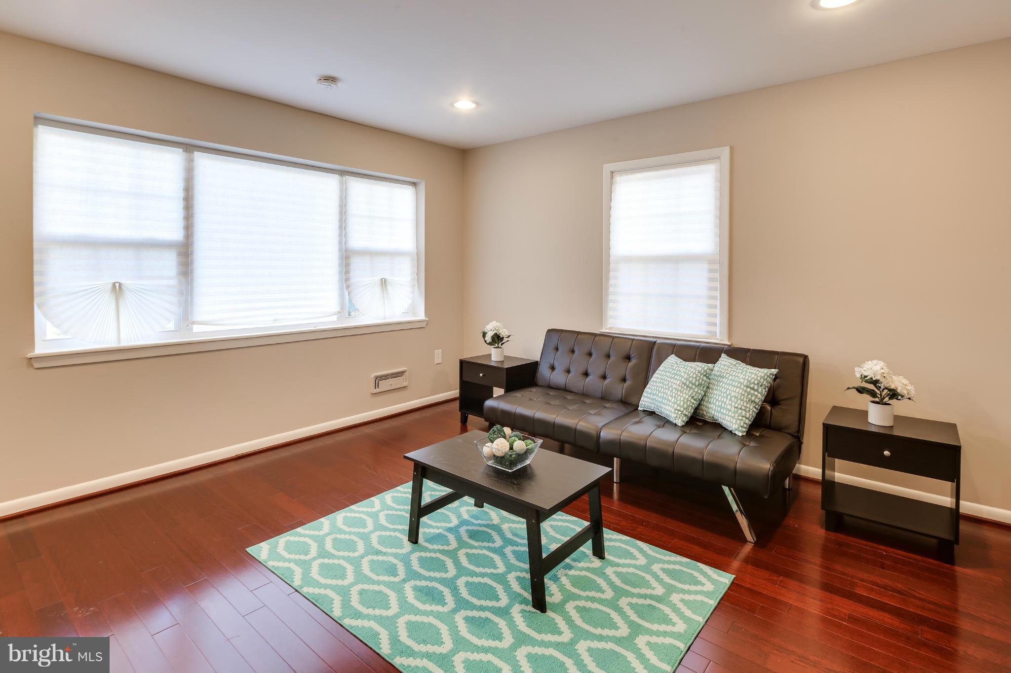 6803 Brompton Road Baltimore, MD 21207 - Photo 8 of 30 Family Room