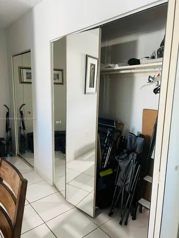 a view of walk in closet