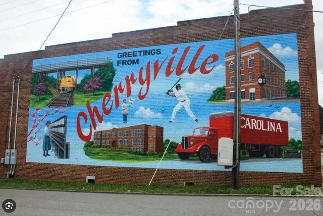 $269,000 | 514 North Mulberry Street, Cherryville, NC 28021