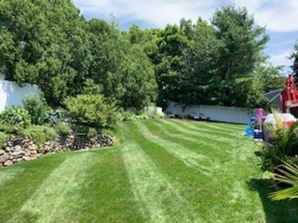 14 Frank Road Weymouth, MA 02191 - Photo 19 of 24 Gallery Image 19