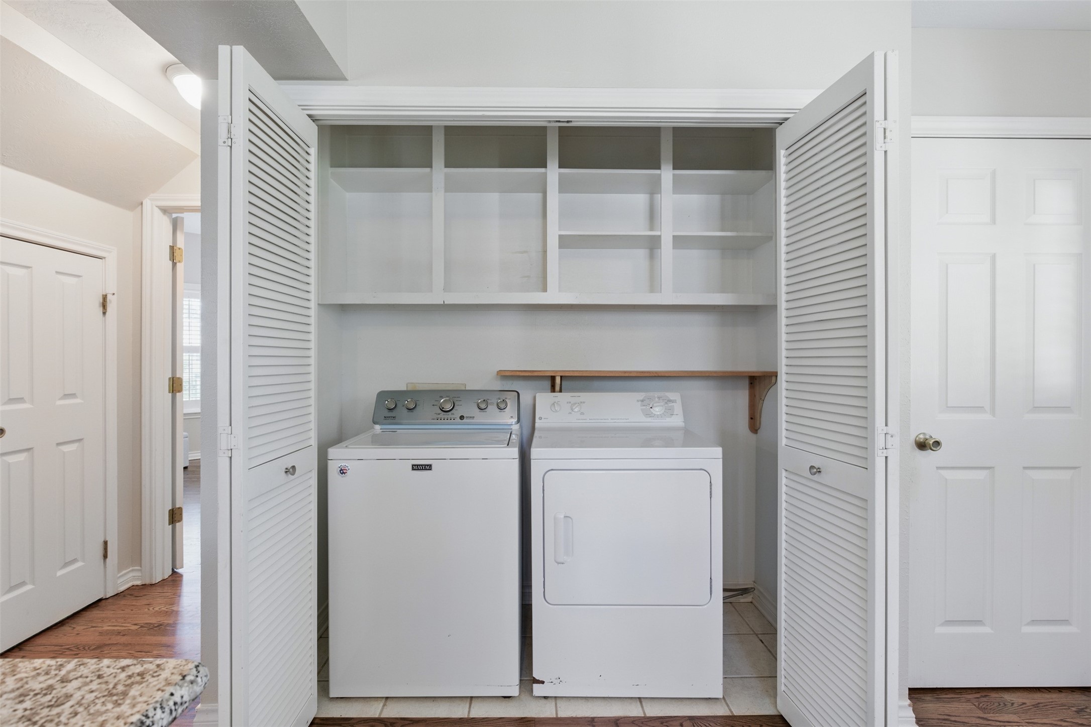407 West Main Street Brenham, TX 77833 - Photo 17 of 50 a view of washer and dryer