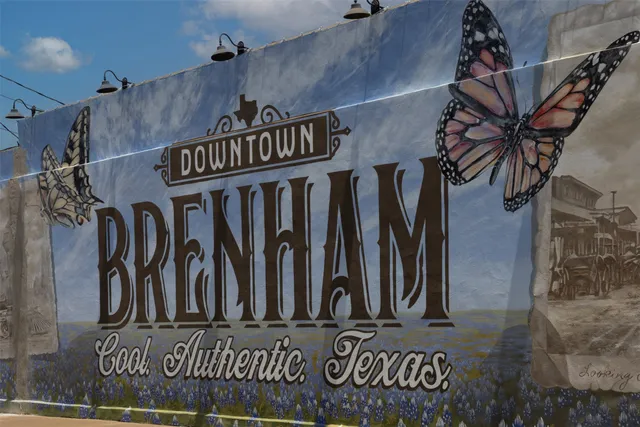 $365,000 | 407 West Main Street, Brenham, TX 77833