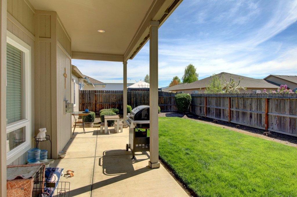 2328 Rabun Way Central Point, OR 97502 - Photo 31 of 35 Additional Photo