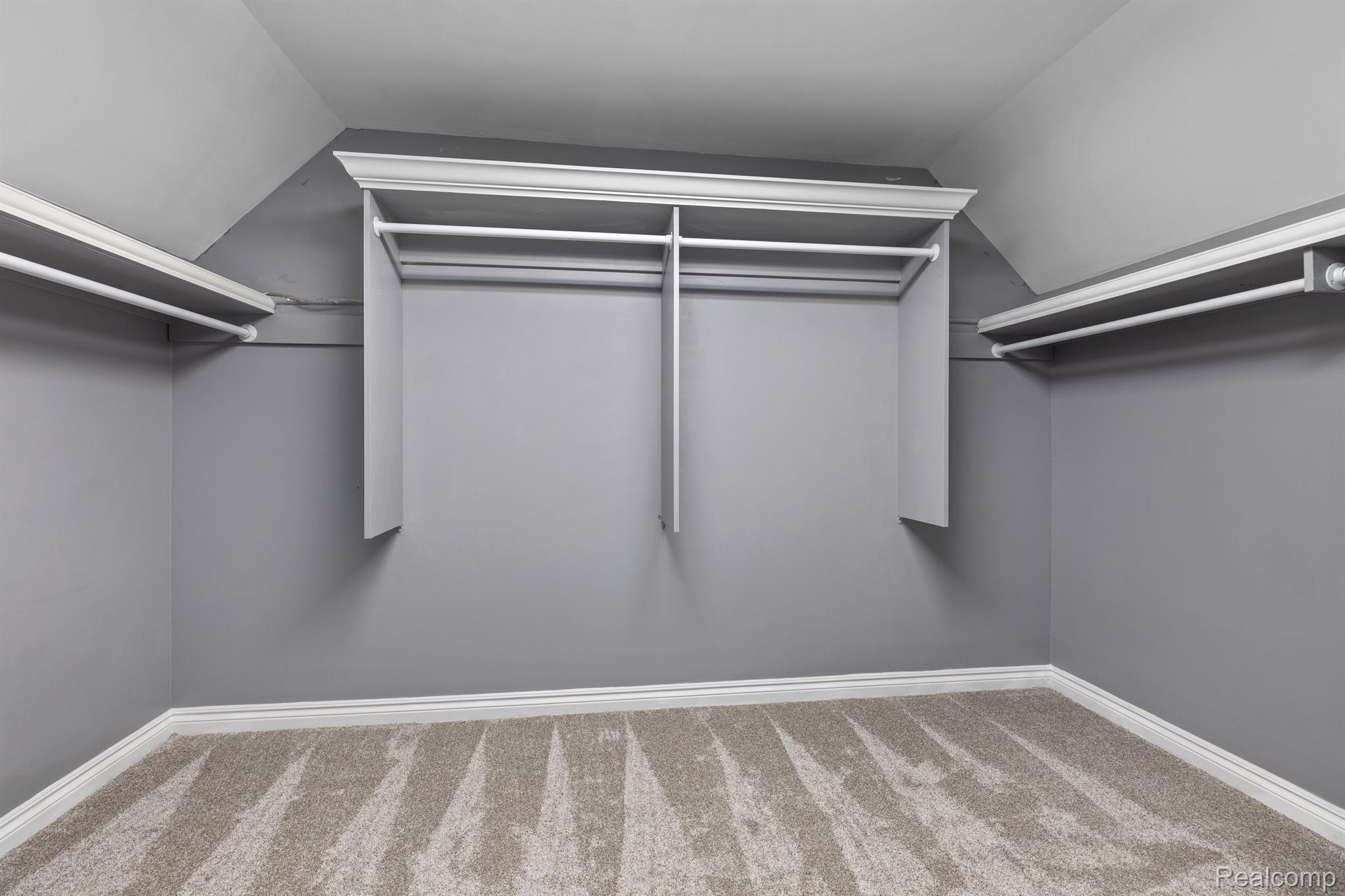 1424 Pebble Ridge Drive Rochester, MI 48307 - Photo 40 of 72 40 Bonus room closet