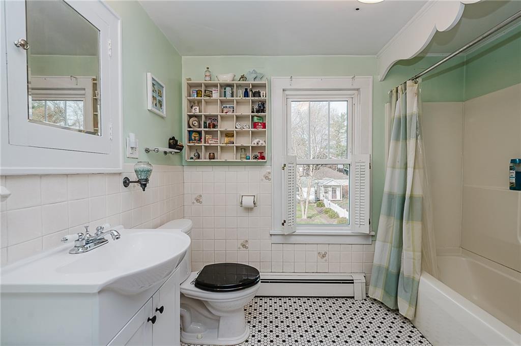 395 Elm Street Indiana, PA 15701 - Photo 19 of 34