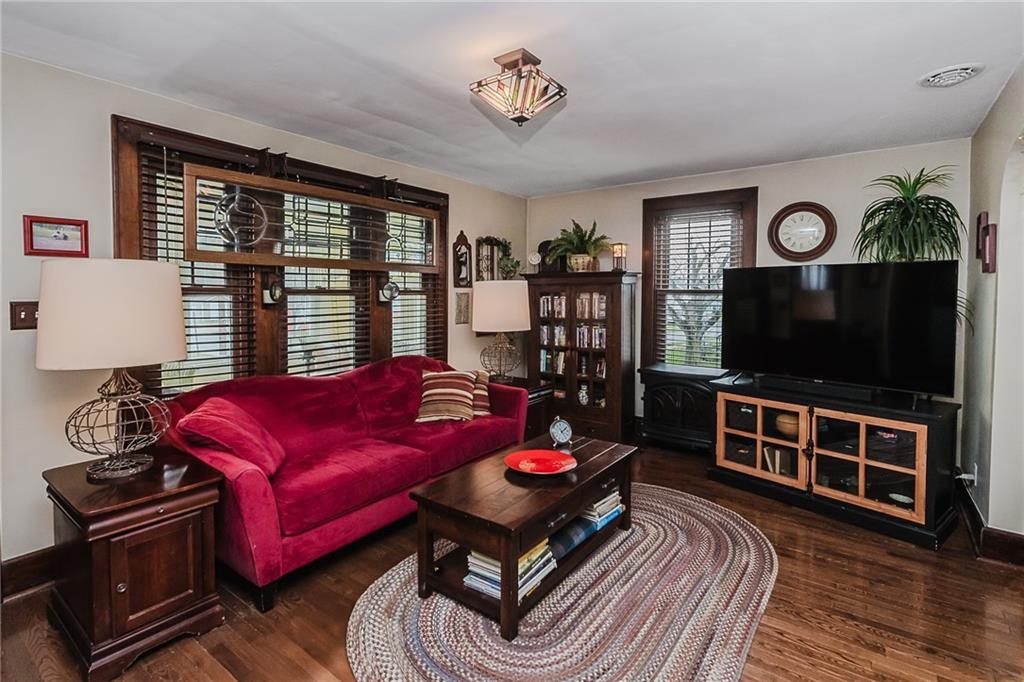 395 Elm Street Indiana, PA 15701 - Photo 7 of 34