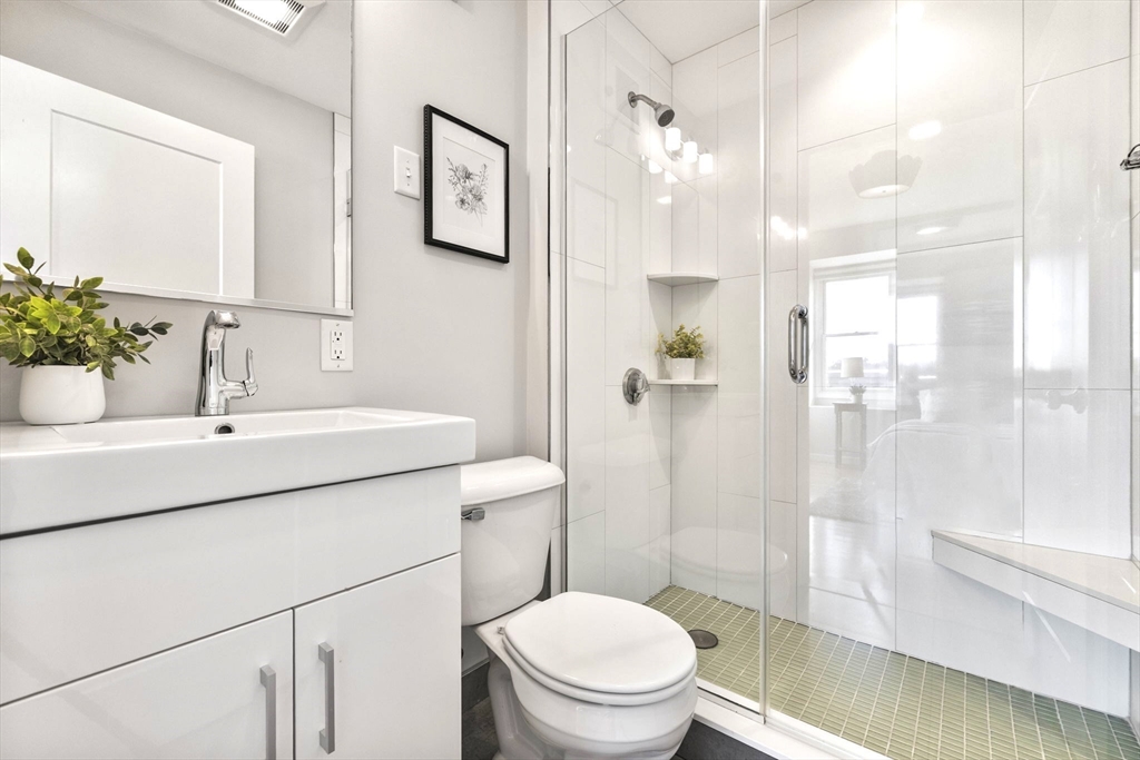 246 Boston Street, Unit 9 Boston, MA 02125 - Photo 10 of 23