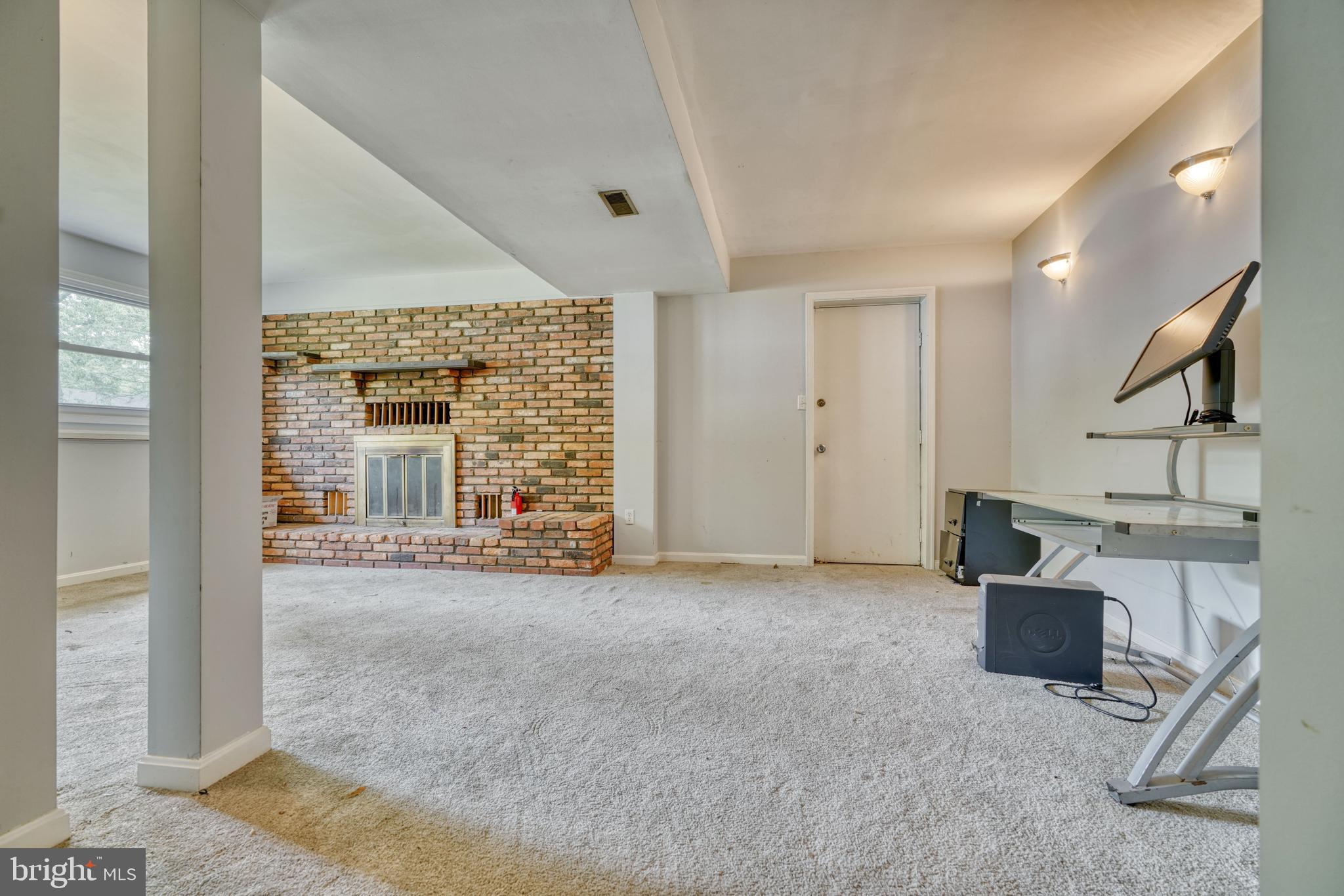 79 Circle Road Pasadena, MD 21122 - Photo 25 of 37