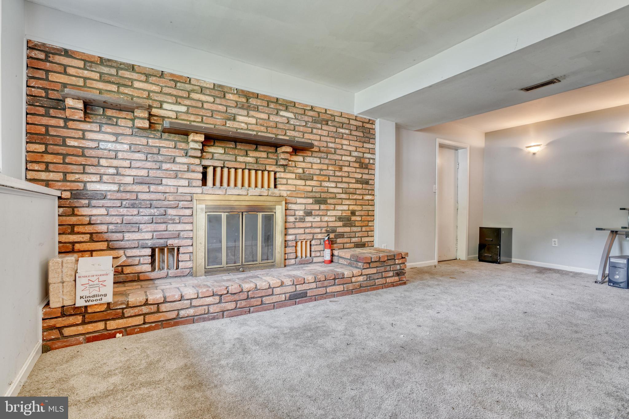 79 Circle Road Pasadena, MD 21122 - Photo 29 of 37