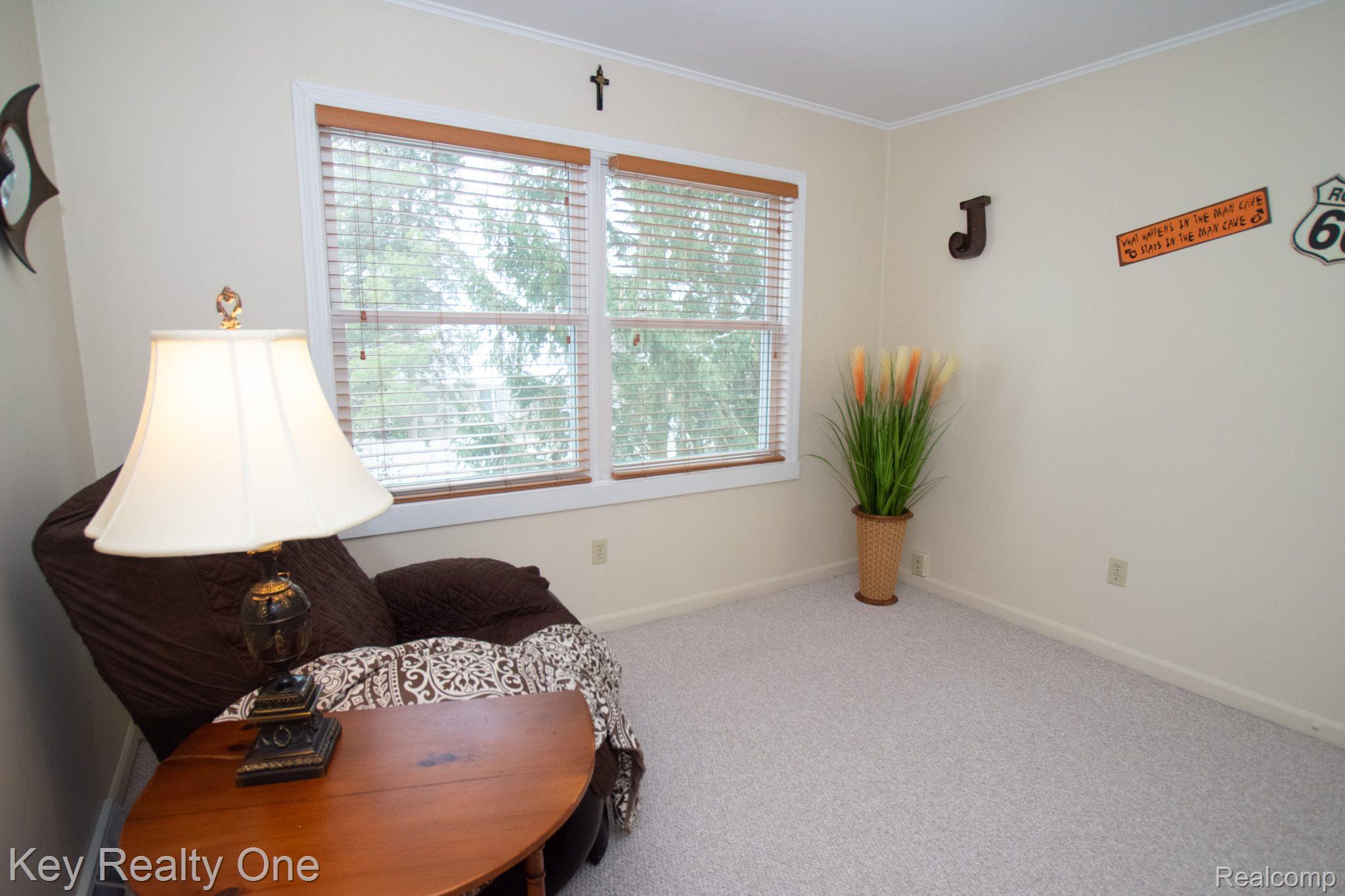 1106 Moreland Court Rochester, MI 48307 - Photo 19 of 21 Gallery Image 19