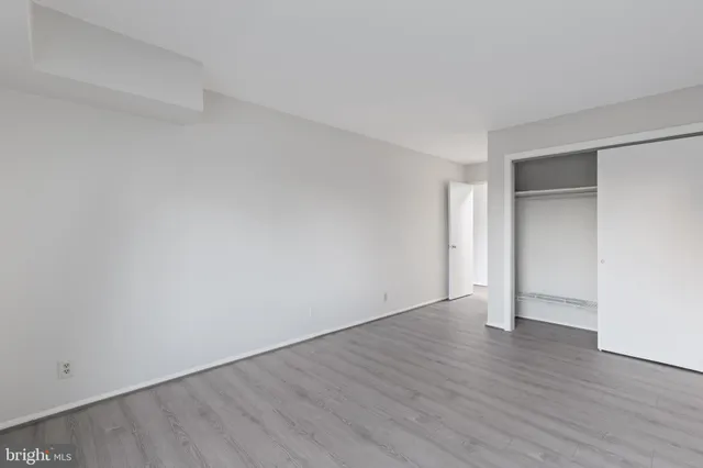 $2,950 | 8340 Greensboro Drive, Unit 207, McLean, VA 22102