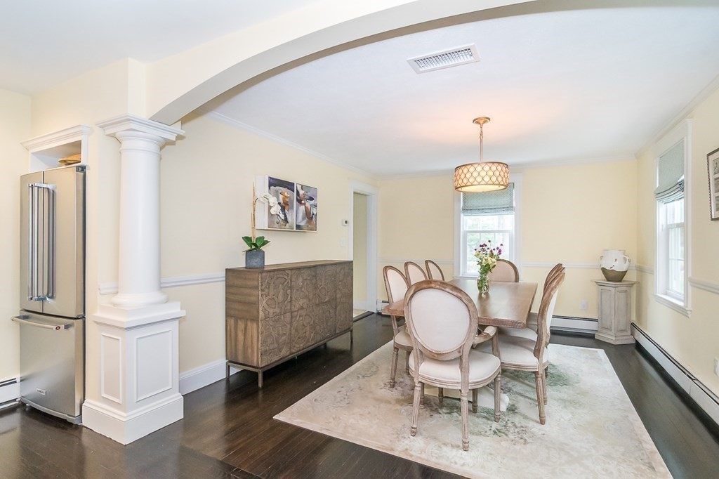 7 Lovewell Road Wellesley, MA 02482 - Photo 7 of 23