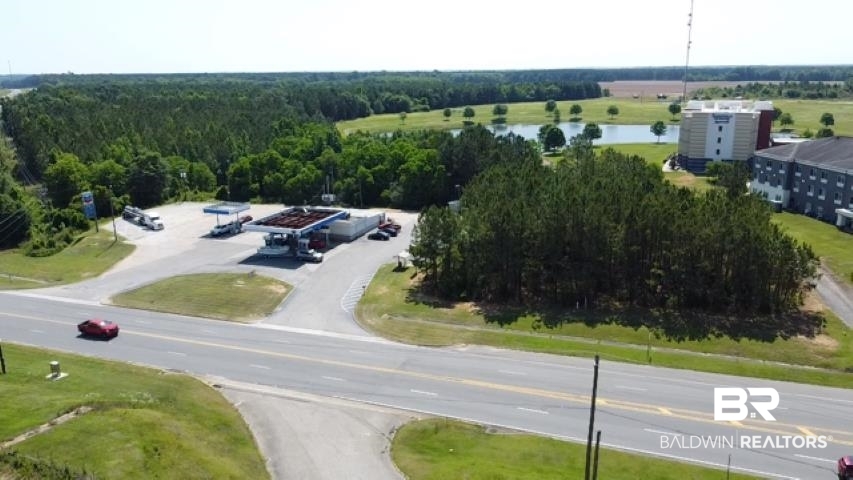 21 Highway 21 Atmore, AL 36502 - Photo 15 of 20