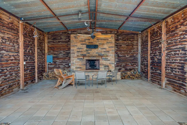 $450,000 | 3104 County Road 7530, Lubbock, TX 79423