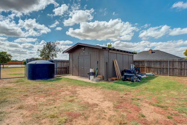 $450,000 | 3104 County Road 7530, Lubbock, TX 79423