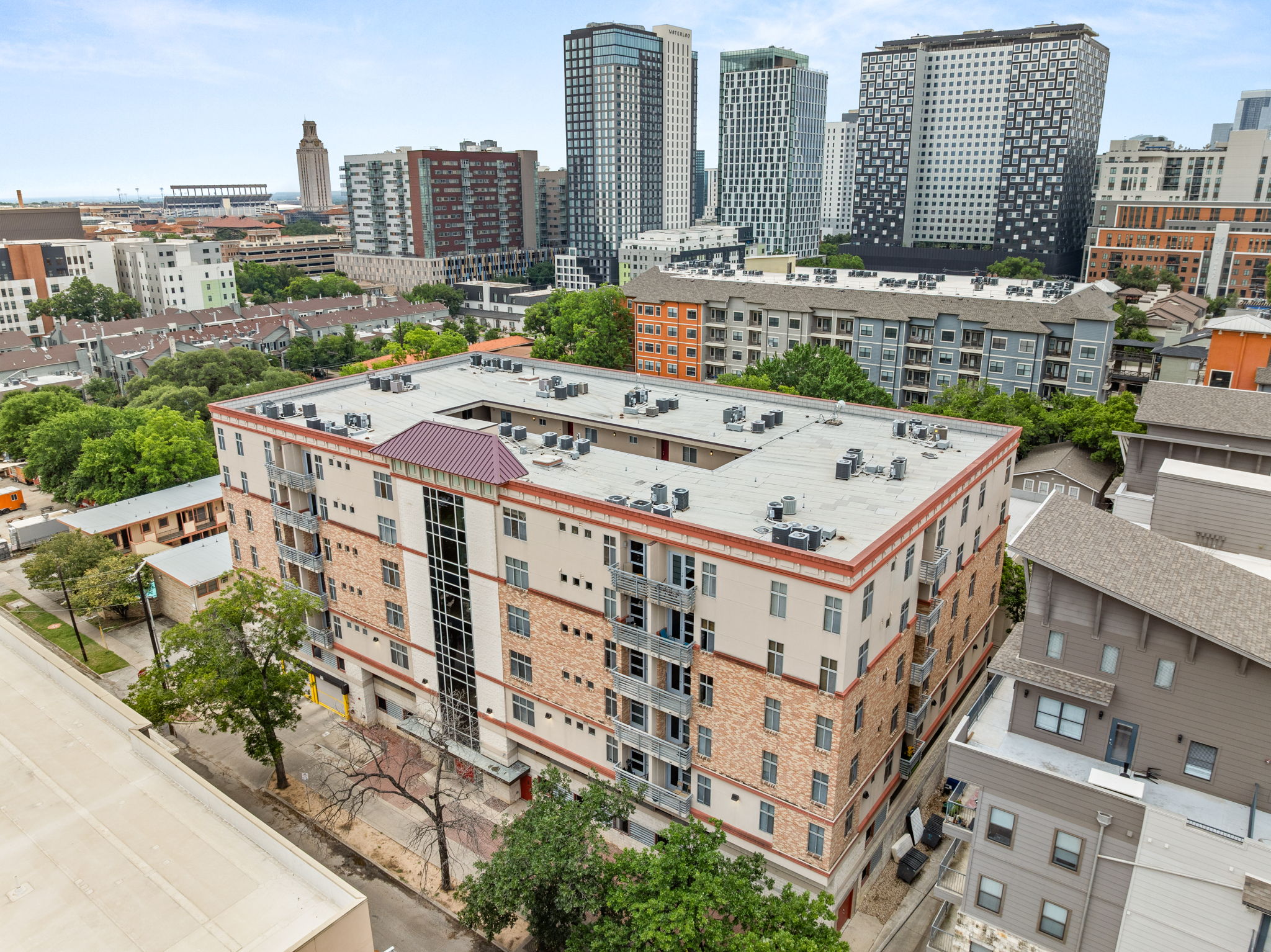 711 West 26th Street, Unit 303 Austin, TX 78705 - Photo 2 of 38