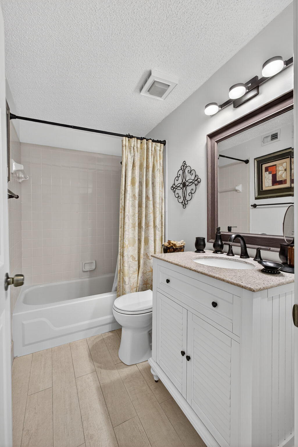 1609 Mizzenmast Way, Unit 1609 Jupiter, FL 33477 - Photo 31 of 48 Guest Bedroom